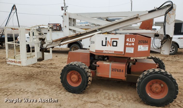 image for item GR9287 2004 Snorkelift UNO  boom lift