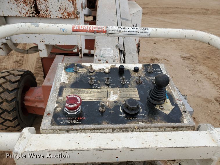 image for item GR9287 2004 Snorkelift UNO  boom lift