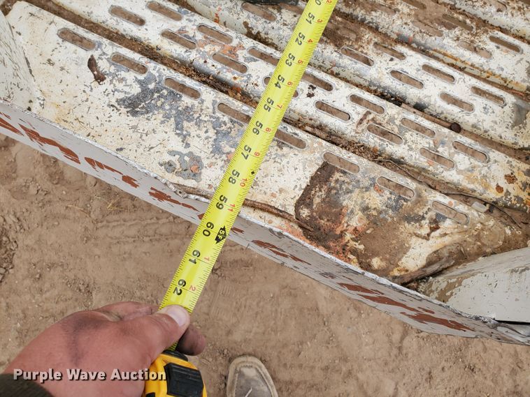 image for item GR9287 2004 Snorkelift UNO  boom lift