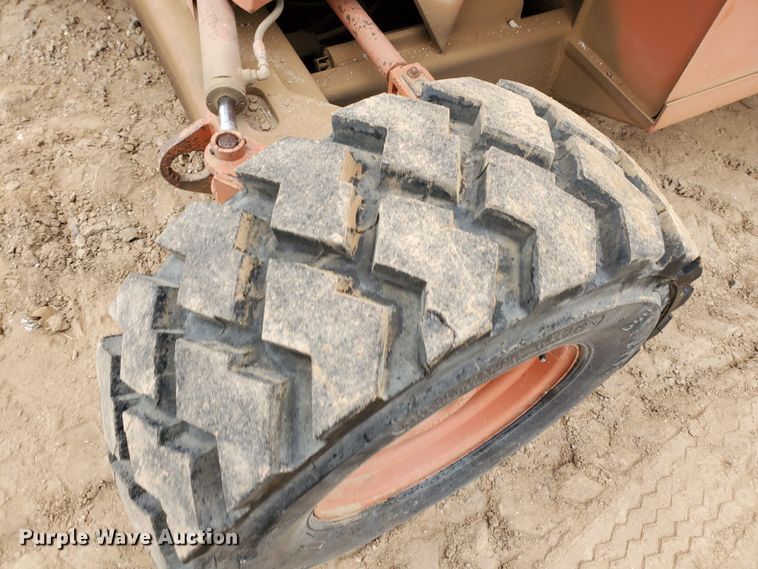 image for item GR9287 2004 Snorkelift UNO  boom lift