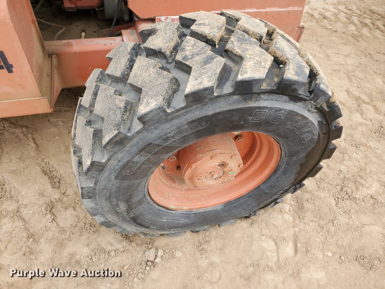 image for item GR9287 2004 Snorkelift UNO  boom lift