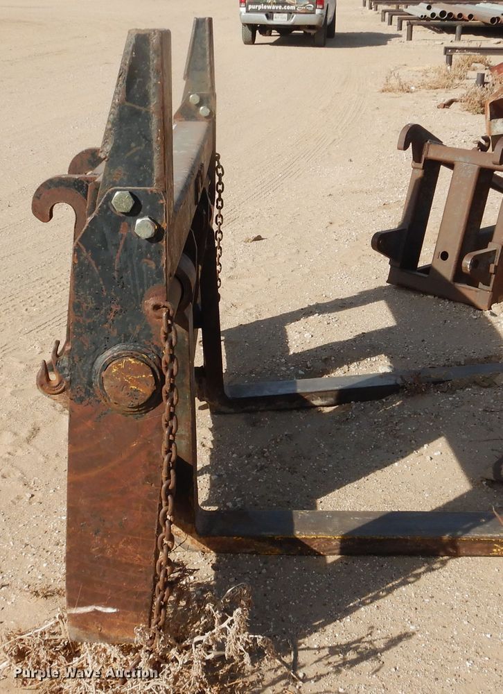 image for item GR9291 Wheel loader forks