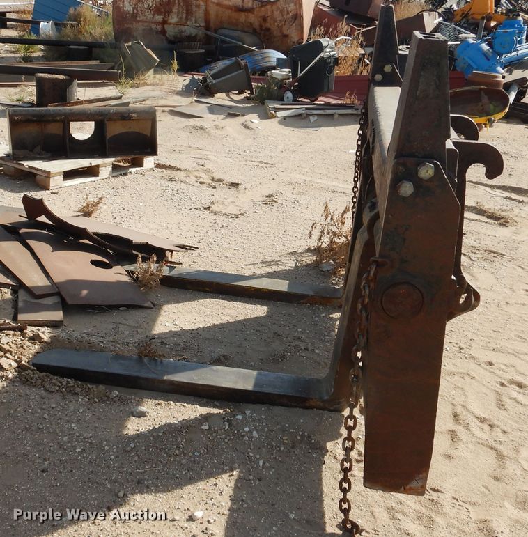 image for item GR9291 Wheel loader forks