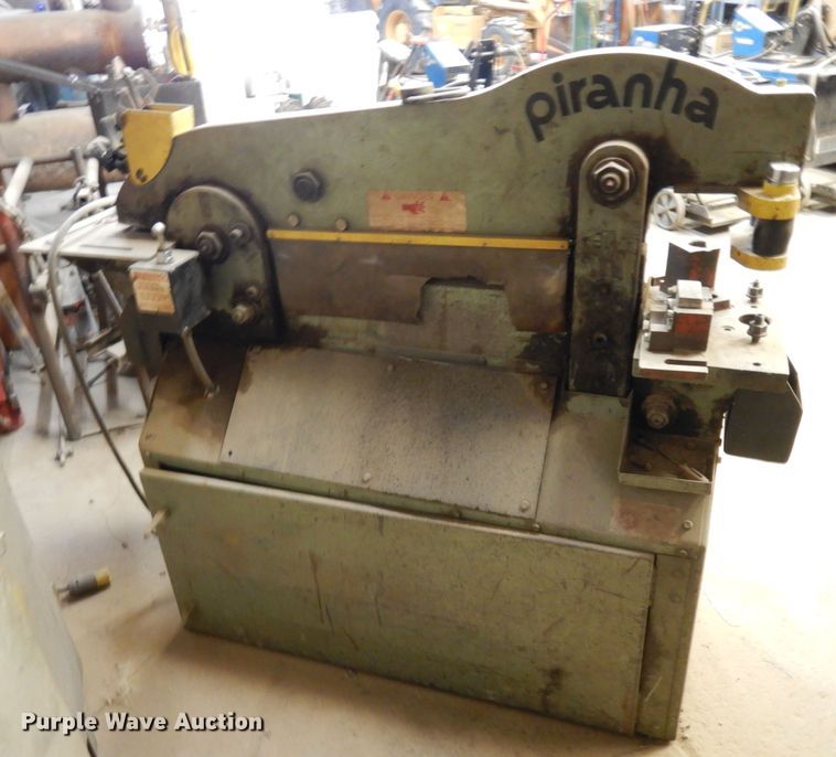 image for item GR9300 Piranha P50 ironworker