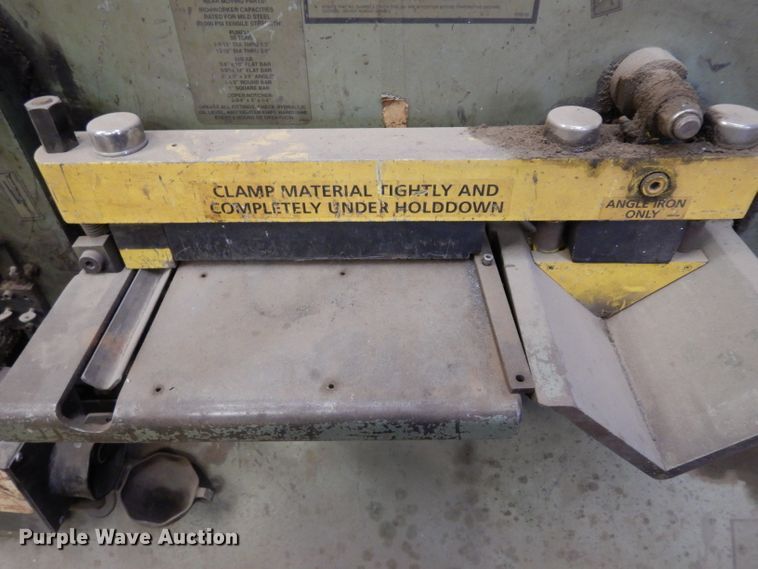 image for item GR9300 Piranha P50 ironworker