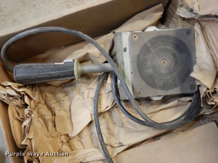 image for item GR9307 (2) Central TE-4B poly fusion machines