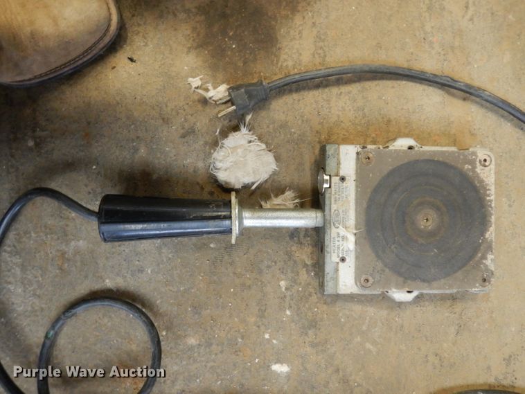 image for item GR9307 (2) Central TE-4B poly fusion machines