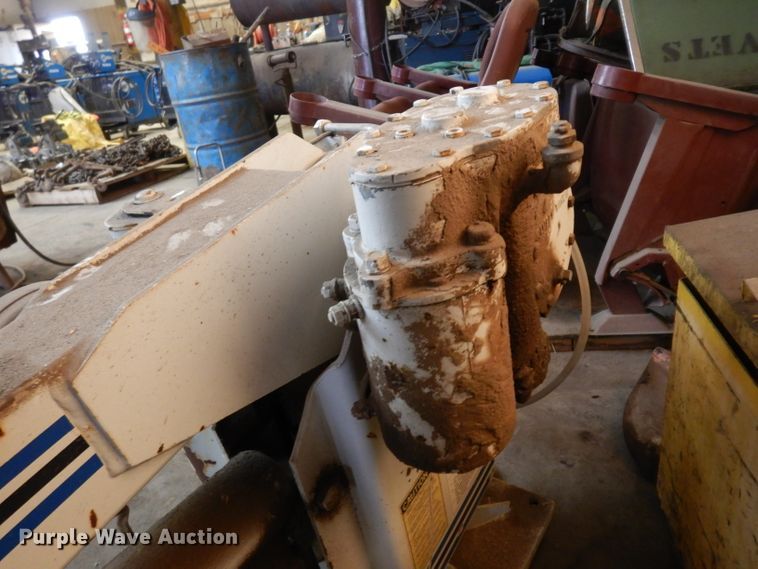 image for item GR9316 Auto Crane 3203 crane