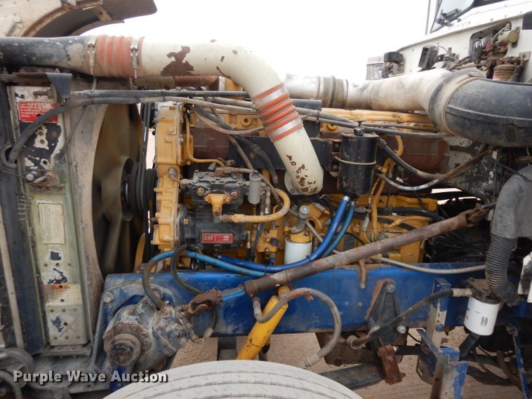 image for item HN9439 1994 Peterbilt 379  semi truck