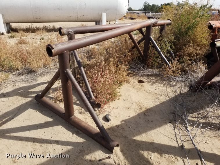 image for item HN9468 Approximately 15 pipe stands