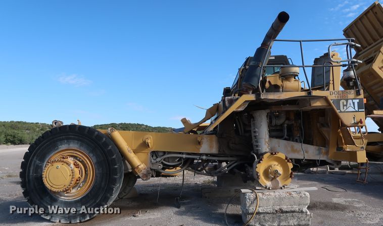 image for item DG7025 1999 Caterpillar 775D   haul truck