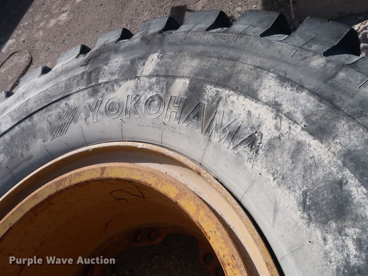 image for item DG7025 1999 Caterpillar 775D   haul truck