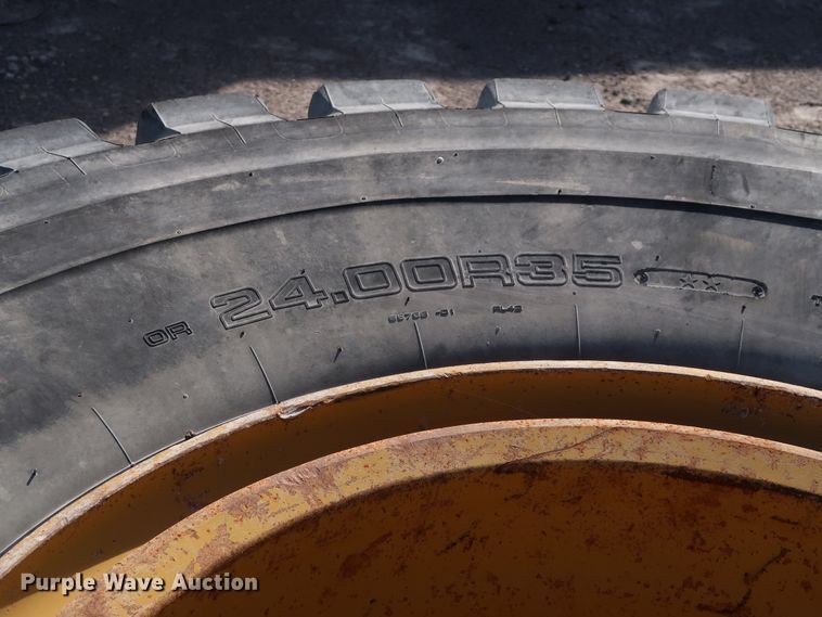 image for item DG7025 1999 Caterpillar 775D   haul truck