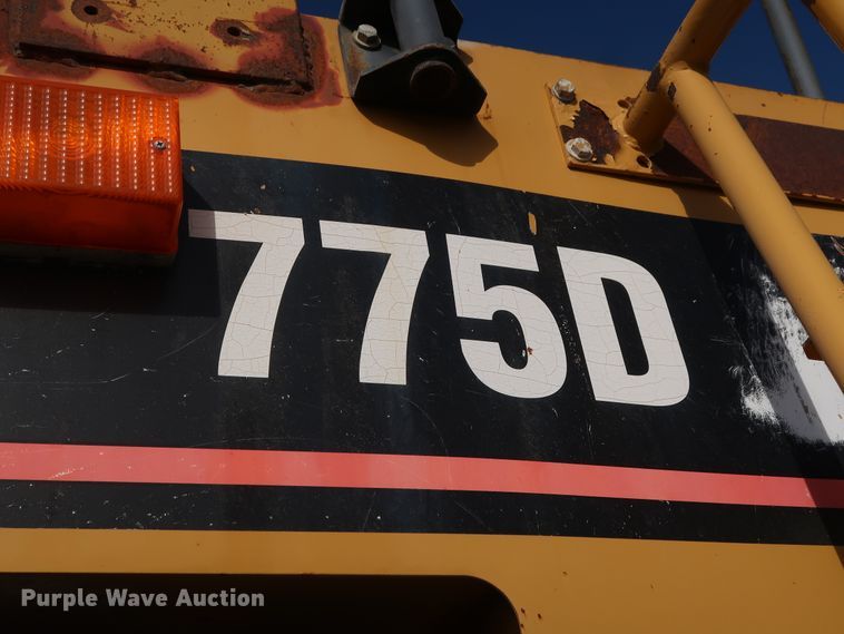image for item DG7025 1999 Caterpillar 775D   haul truck