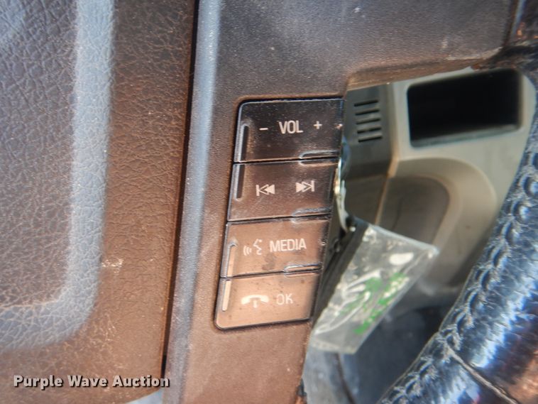 image for item DI0497 2011 Ford F150 XLT  SuperCrew pickup truck