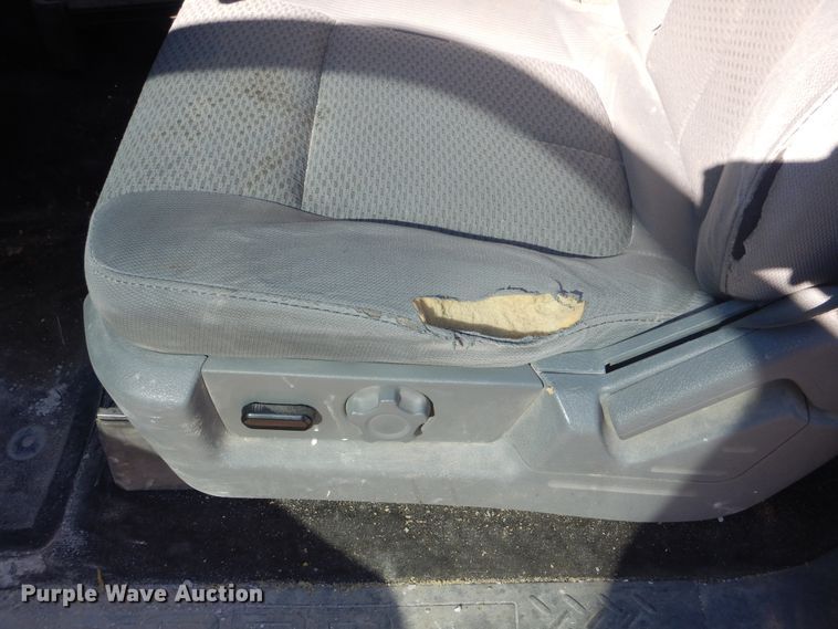 image for item DI0497 2011 Ford F150 XLT  SuperCrew pickup truck