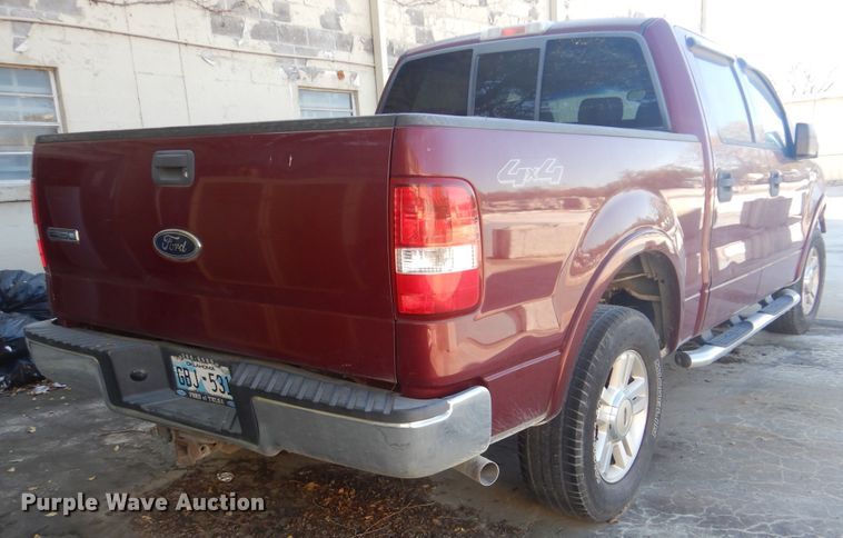 image for item DI0498 2004 Ford F150 XL  SuperCrew pickup truck