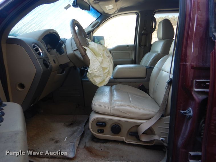 image for item DI0498 2004 Ford F150 XL  SuperCrew pickup truck