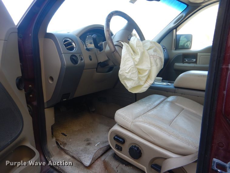 image for item DI0498 2004 Ford F150 XL  SuperCrew pickup truck