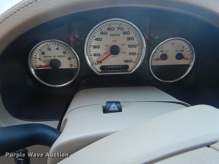 image for item DI0498 2004 Ford F150 XL  SuperCrew pickup truck