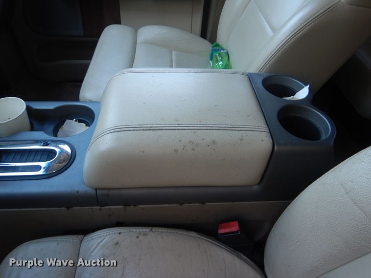 image for item DI0498 2004 Ford F150 XL  SuperCrew pickup truck