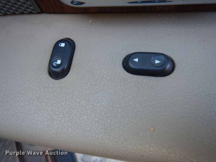 image for item DI0498 2004 Ford F150 XL  SuperCrew pickup truck