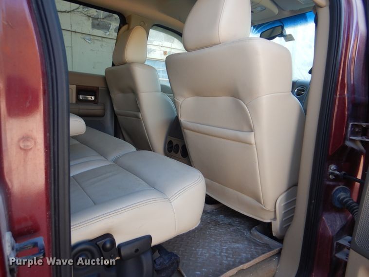 image for item DI0498 2004 Ford F150 XL  SuperCrew pickup truck