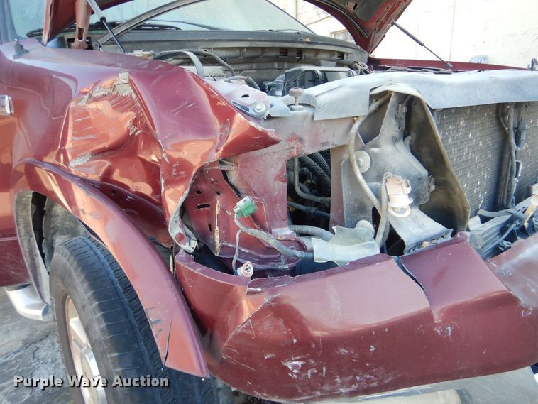 image for item DI0498 2004 Ford F150 XL  SuperCrew pickup truck