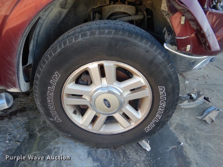 image for item DI0498 2004 Ford F150 XL  SuperCrew pickup truck