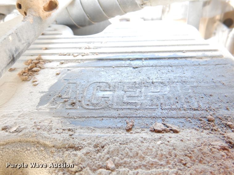 image for item DJ0326 2006 Kenworth T800  semi truck