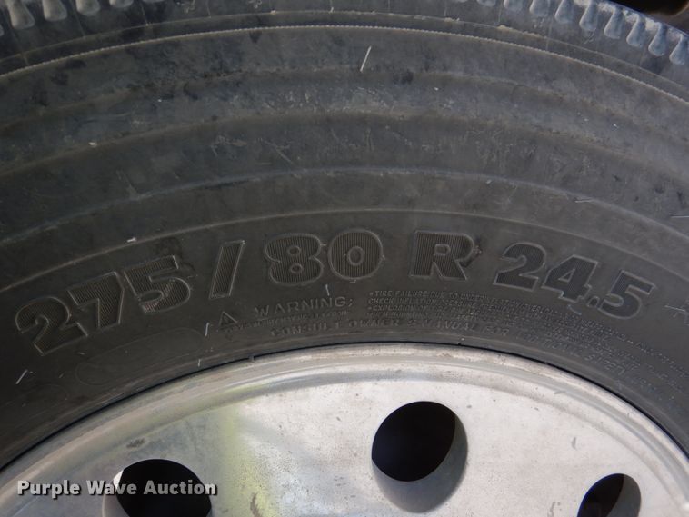 image for item DJ0326 2006 Kenworth T800  semi truck