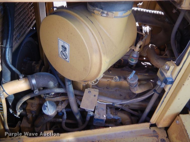 image for item DJ2049 2011 Caterpillar D6R LGP  dozer