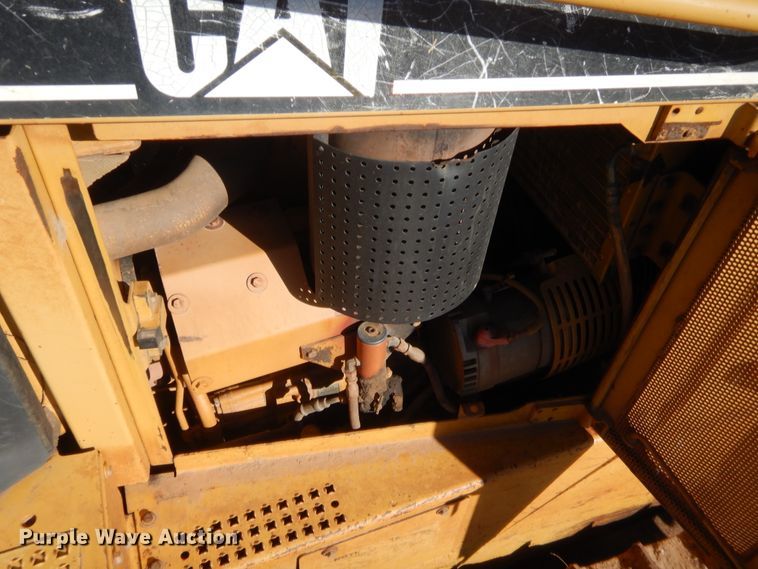 image for item DJ2049 2011 Caterpillar D6R LGP  dozer