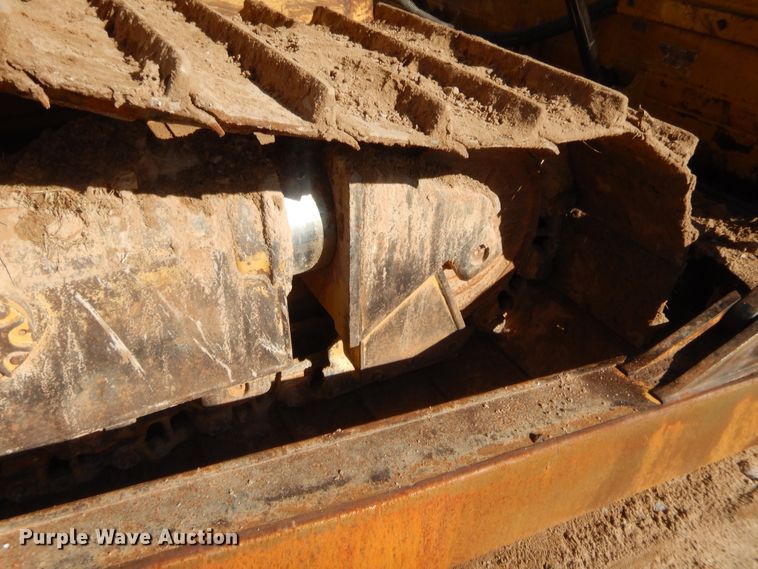 image for item DJ2049 2011 Caterpillar D6R LGP  dozer