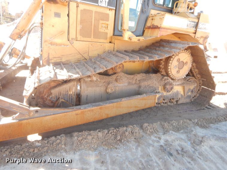 image for item DJ2049 2011 Caterpillar D6R LGP  dozer