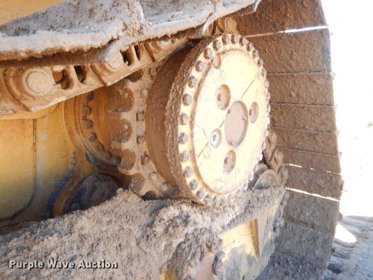 image for item DJ2049 2011 Caterpillar D6R LGP  dozer