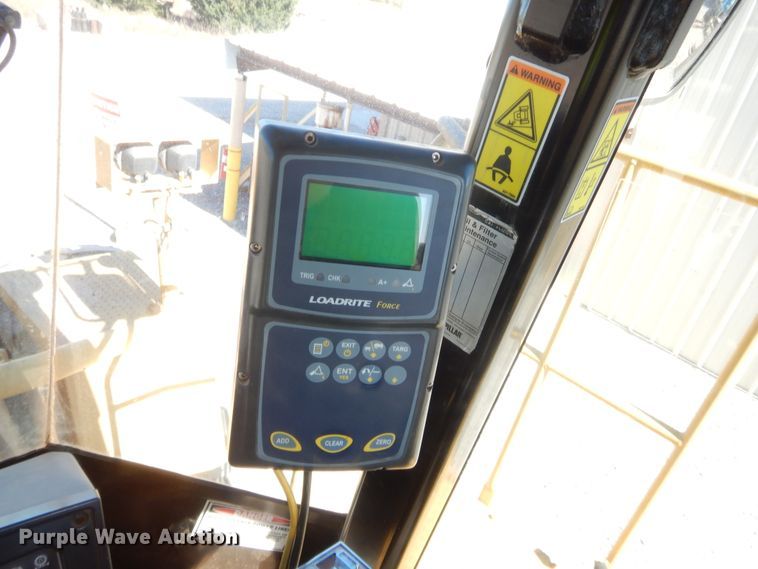 image for item DJ2050 2006 Caterpillar 988H  wheel loader