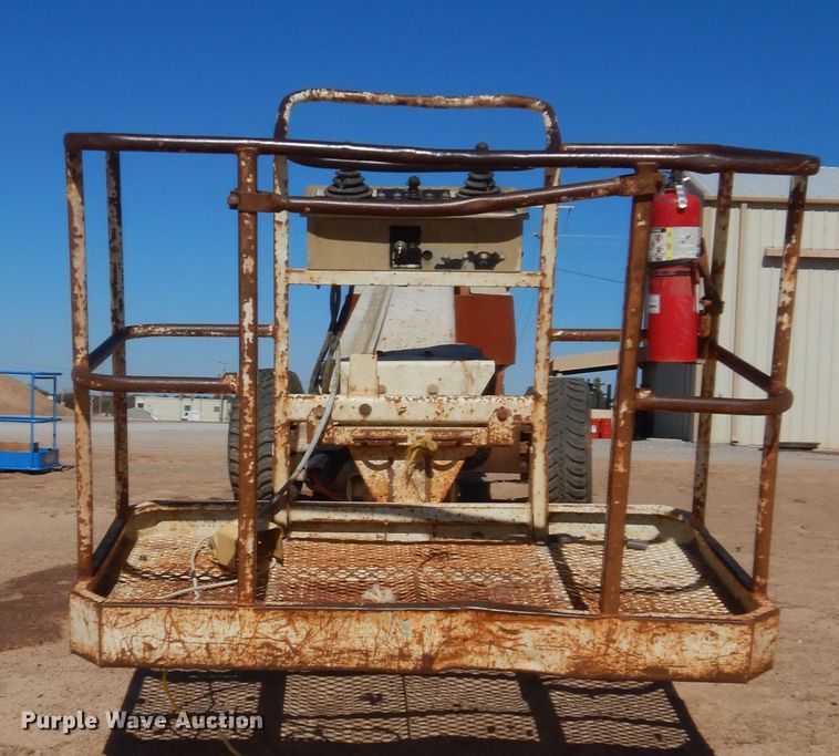 image for item DJ2051 1998 Snorkel TB80  boom lift