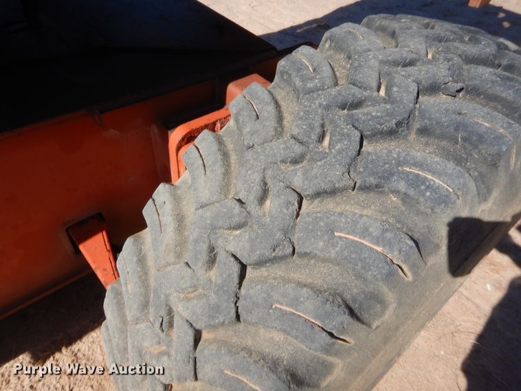 image for item DJ2051 1998 Snorkel TB80  boom lift