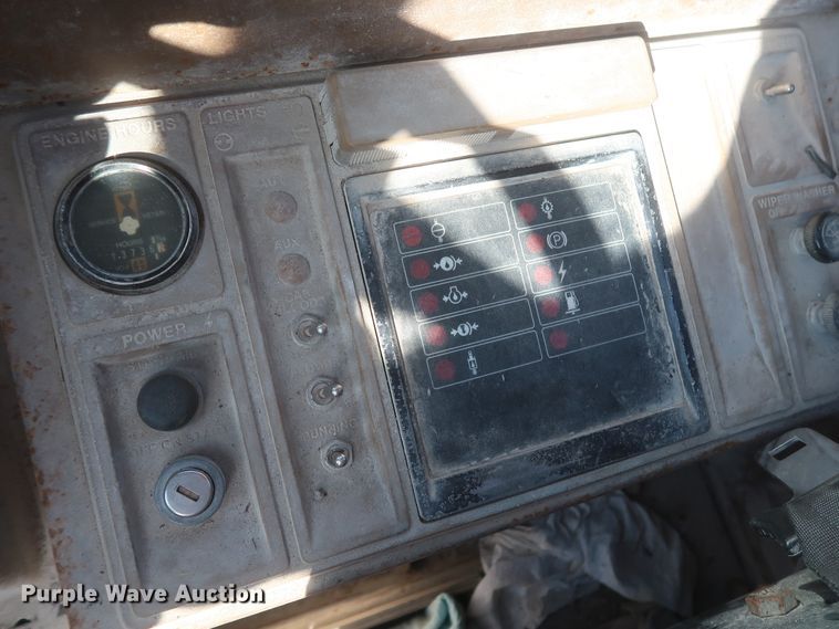 image for item DJ2249 1989 Caterpillar 950E  wheel loader