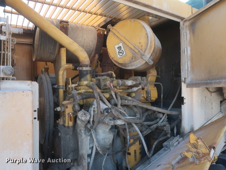 image for item DJ2249 1989 Caterpillar 950E  wheel loader