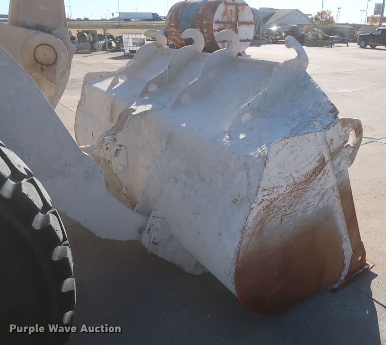 image for item DJ2249 1989 Caterpillar 950E  wheel loader