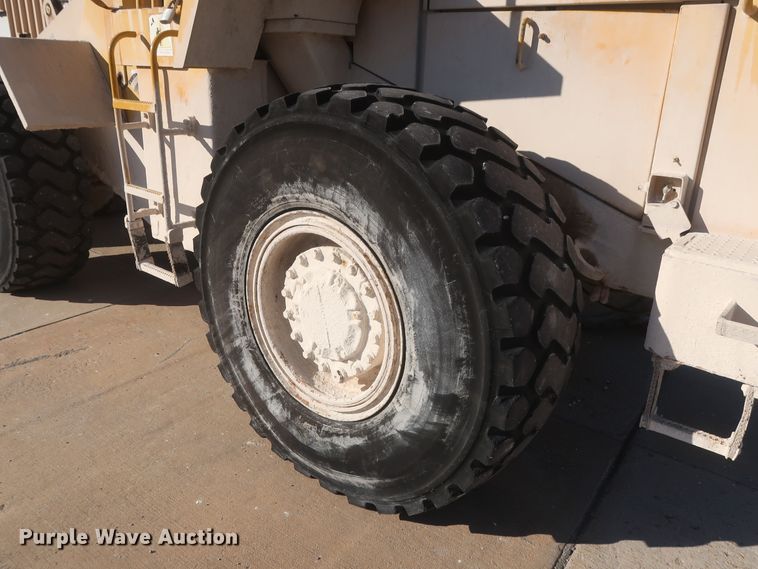 image for item DJ2249 1989 Caterpillar 950E  wheel loader