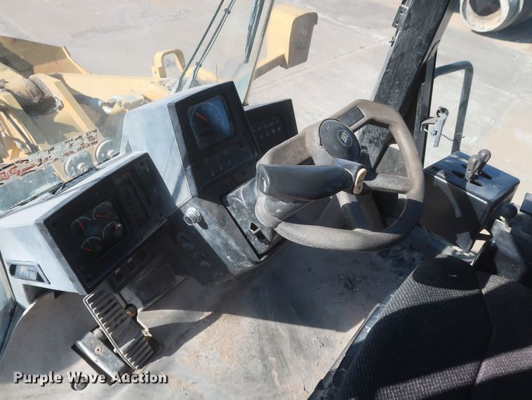 image for item DJ2250 2000 Caterpillar 950G  wheel loader