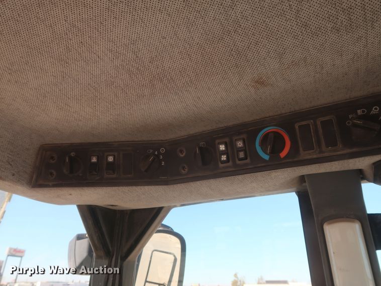 image for item DJ2250 2000 Caterpillar 950G  wheel loader