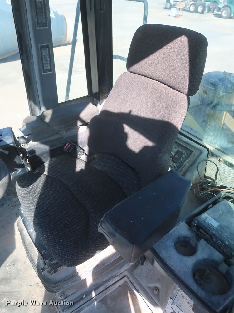 image for item DJ2250 2000 Caterpillar 950G  wheel loader