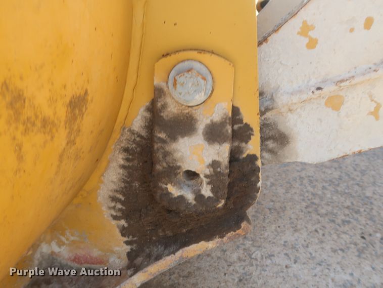 image for item DJ2250 2000 Caterpillar 950G  wheel loader