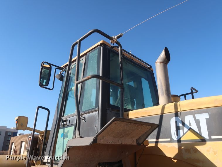 image for item DJ2250 2000 Caterpillar 950G  wheel loader