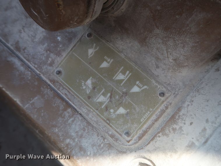 image for item DJ2251 1988 Caterpillar 950E  wheel loader