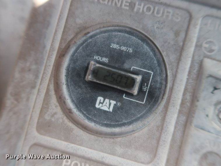 image for item DJ2251 1988 Caterpillar 950E  wheel loader